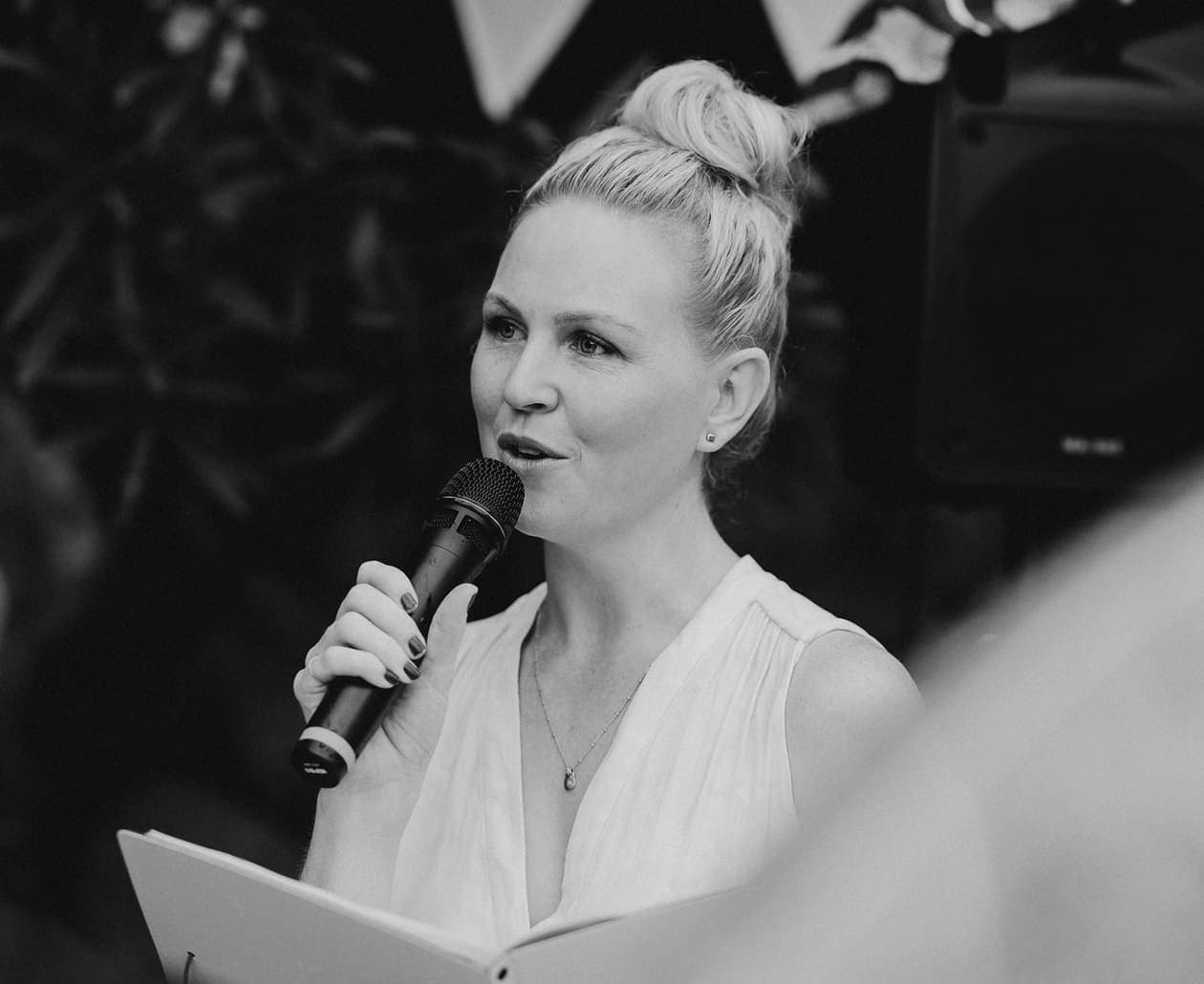 celebrant - claire belford